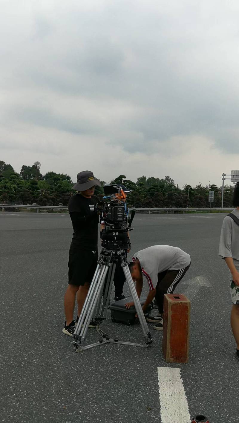 京口区TVC拍摄公司：唤醒集体记忆，构建跨代际沟通桥梁