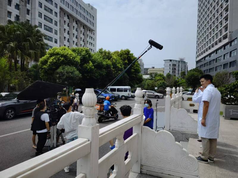 京口区广告片拍摄公司低成本实现高规格制作的诀窍